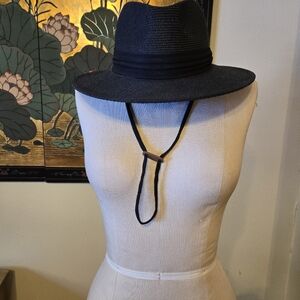 FURTALK Panama Woman"s Hat Size L/XL Preowned